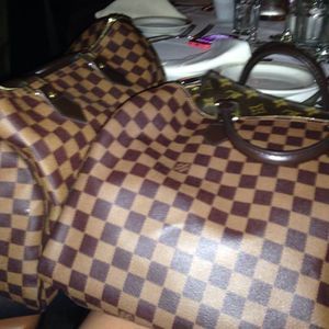 Meet your Posher, Christine